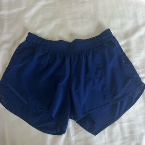 Lululemon Hotty Hot 4in Shorts